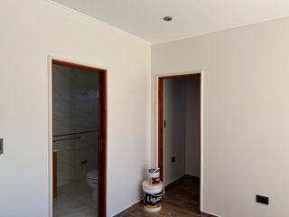 Foto 4 de Casa en venta - 2 Dormitorios 1 Baño - 450Mts2 - La Plata