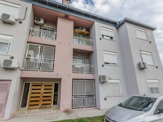 Foto 2 de Departamento 3 ambientes - balcón con parrilla - El Esporal - Ciudad Evita
