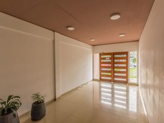 Foto 4 de Departamento 3 ambientes - balcón con parrilla - El Esporal - Ciudad Evita