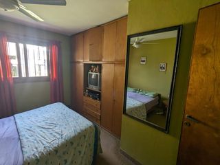 Foto 8 de Casa en venta - 3 Dormitorios 3 Baños - Cochera - 300Mts2 - Villa Elvira, La Plata