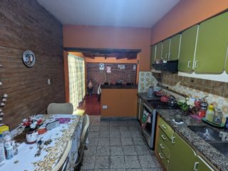 Foto 24 de Casa en venta - 3 Dormitorios 3 Baños - Cochera - 300Mts2 - Villa Elvira, La Plata