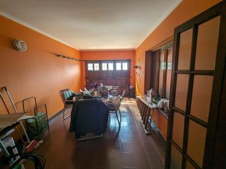 Foto 44 de Casa en venta - 3 Dormitorios 3 Baños - Cochera - 300Mts2 - Villa Elvira, La Plata