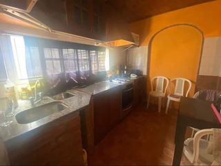 Foto 3 de Casa en venta - 3 Dormitorios 2 Baños - 165Mts2 - Mar del Plata