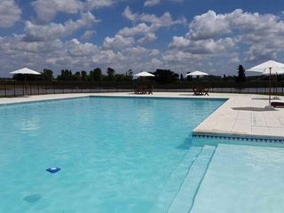 Foto 4 de RETASADO  Lote en Area 60, La Victoria Polo Club.  1.500 m2. Ubicación Inmejorable.