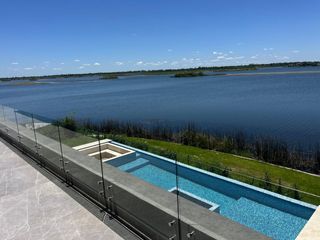 Foto 23 de Casa en venta a la Laguna. Puertos. Barrio Marinas