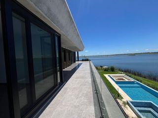 Foto 18 de Casa en venta a la Laguna. Puertos. Barrio Marinas