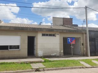 Foto 1 de Casa - Gualeguaychu