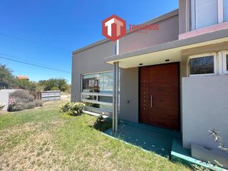 Foto 2 de Fantastica Casa en las Moreras