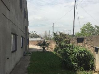Foto 3 de Importante depósito industrial con excelentes accesos!!!!