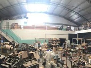 Foto 7 de Importante depósito industrial con excelentes accesos!!!!