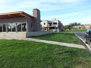 Foto 5 de Lote en venta Barrio privado Brisas de Adrogue, precio imperdible