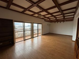 Foto 1 de Depto en VENTA céntrico 4 dormitorios, General Roca, Río Negro