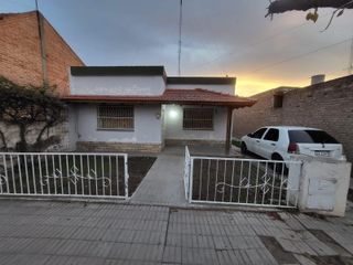 Foto 2 de Casa en  VENTA