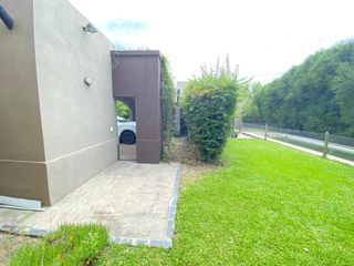 Foto 28 de Casa en  venta en Barrios Las Glorietas - Nordelta
