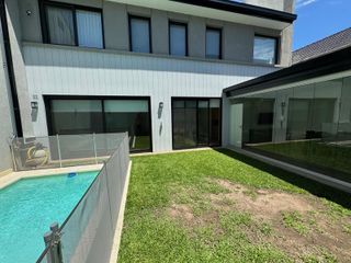 Foto 41 de Casa en Lomas de Zamora Oeste