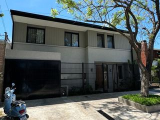 Foto 1 de Casa en Lomas de Zamora Oeste