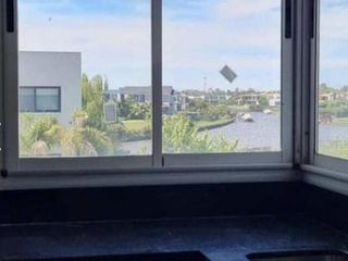 Foto 8 de Departamento en Albanueva sobre el Rio