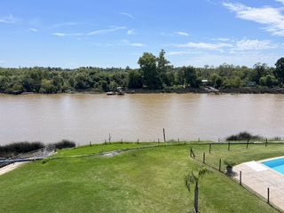 Foto 1 de Departamento en Albanueva sobre el Rio