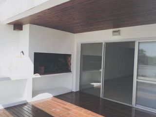 Foto 5 de Departamento en Albanueva sobre el Rio