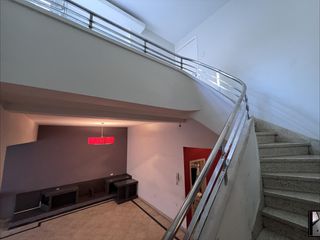 Foto 7 de Casa en Venta en Barrio  Centro.4 dormitorios.Cochera