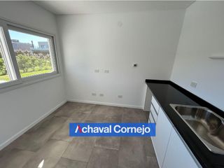 Foto 11 de Casa en venta en Vistas, Puertos (3 dormitorios, 1 en suite, jardin, pileta)