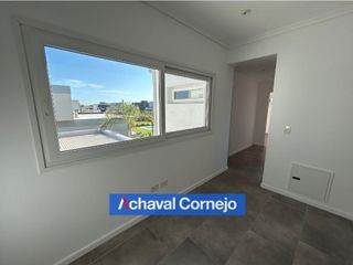 Foto 19 de Casa en venta en Vistas, Puertos (3 dormitorios, 1 en suite, jardin, pileta)