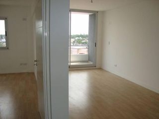 Foto 4 de Departamento 2 AMB. C/ COCHERA en Venta en Ramos Mejia