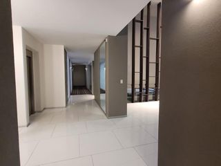 Foto 3 de Venta Belgrano  Mono ambiente divisible con Jardin Cochera y Amenities