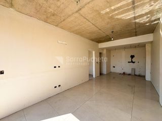 Foto 15 de Venta departamento 3 ambientes con jardin en Ramos Mejia.