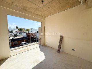 Foto 18 de Venta departamento 3 ambientes con jardin en Ramos Mejia.