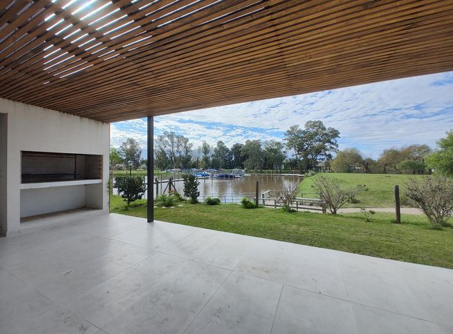 place photo 68