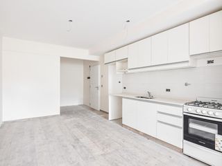Foto 4 de MONOAMBIENTE - VENTA - BALCON - FRENTE - APTO PROF - BOEDO