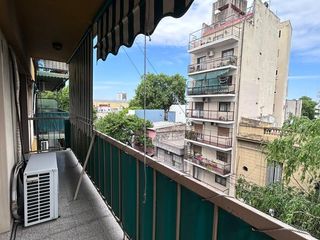 Foto 15 de IMPERDIBLE OPORTUNIDAD - 5 AMBIENTES C/ COCHERA FIJA CUBIERTA Y BALCON DOBLE - REFACCIONADO - BOEDO