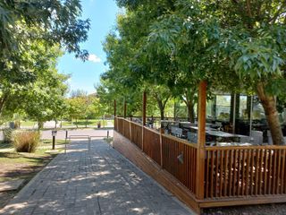 Foto 5 de Terreno en venta en Barrio Santa Guadalupe - Pilar Del Este