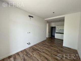 Foto 5 de Venta de Departamento 2 ambientes con balcón y parrilla en Bernal