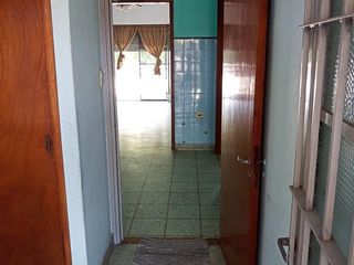 Foto 4 de Departamento   Galpon - Temperley