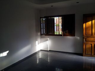 Foto 2 de Casa - La Plata