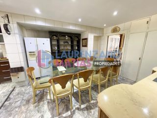 Foto 5 de VENTA O ALQUILER - CASA 5 AMB. CON PATIO, TZA, COCHERA Y ASCENSOR EN VILLA DEVOTO