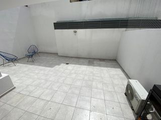 Foto 12 de Excelente dpto con cochera y patio propio en Cofico