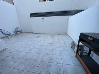 Foto 16 de Excelente dpto con cochera y patio propio en Cofico