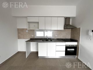 Foto 12 de Venta de departamento de 2 ambientes con balcón  en Quilmes