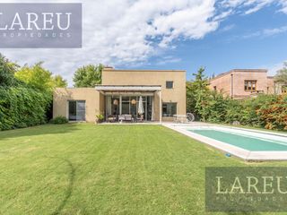 Foto 1 de Casa en Venta - El Lucero