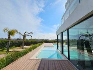 Foto 46 de Venta  Departamento 4 ambientes con vista al rio en Vilago barrio Puerto Escondido Nordelta