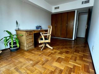 Foto 10 de Semipiso En Venta De 4 Dormitorios en el Centro con Cochera