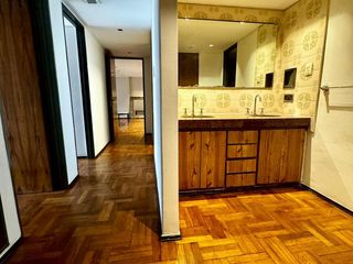 Foto 17 de Semipiso En Venta De 4 Dormitorios en el Centro con Cochera