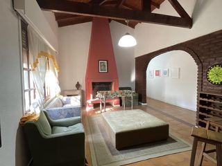 Foto 26 de Casa en venta 5 amb en Parque Leloir