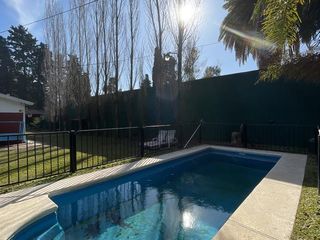 Foto 3 de Casa en venta 5 amb en Parque Leloir