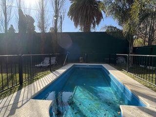 Foto 35 de Casa en venta 5 amb en Parque Leloir