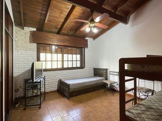 Foto 22 de Casa en venta 5 amb en Parque Leloir