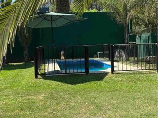Foto 33 de Casa en venta 5 amb en Parque Leloir